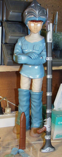 nausfig.jpg (95277 bytes)